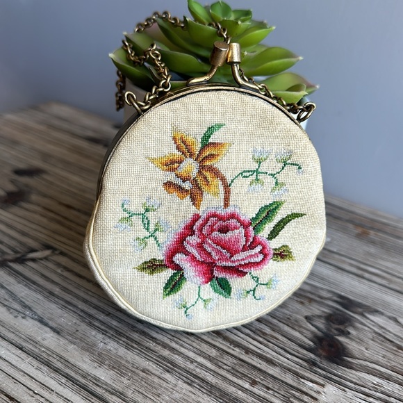 Vintage coin pouch great condition - Picture 4 of 9